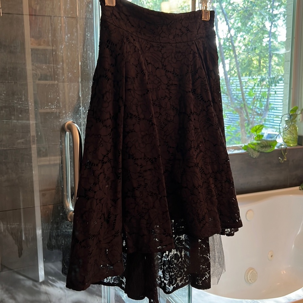 Marciano skirt with pockets.